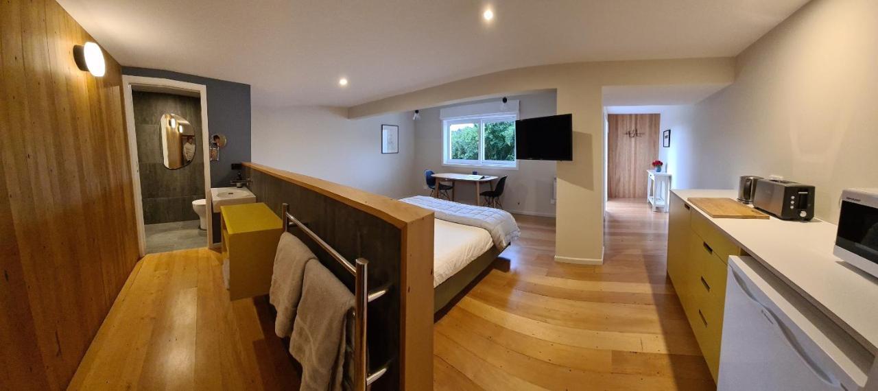 Kowhai Studio -Private Opposite Golf Course In Central 瓦纳卡 外观 照片