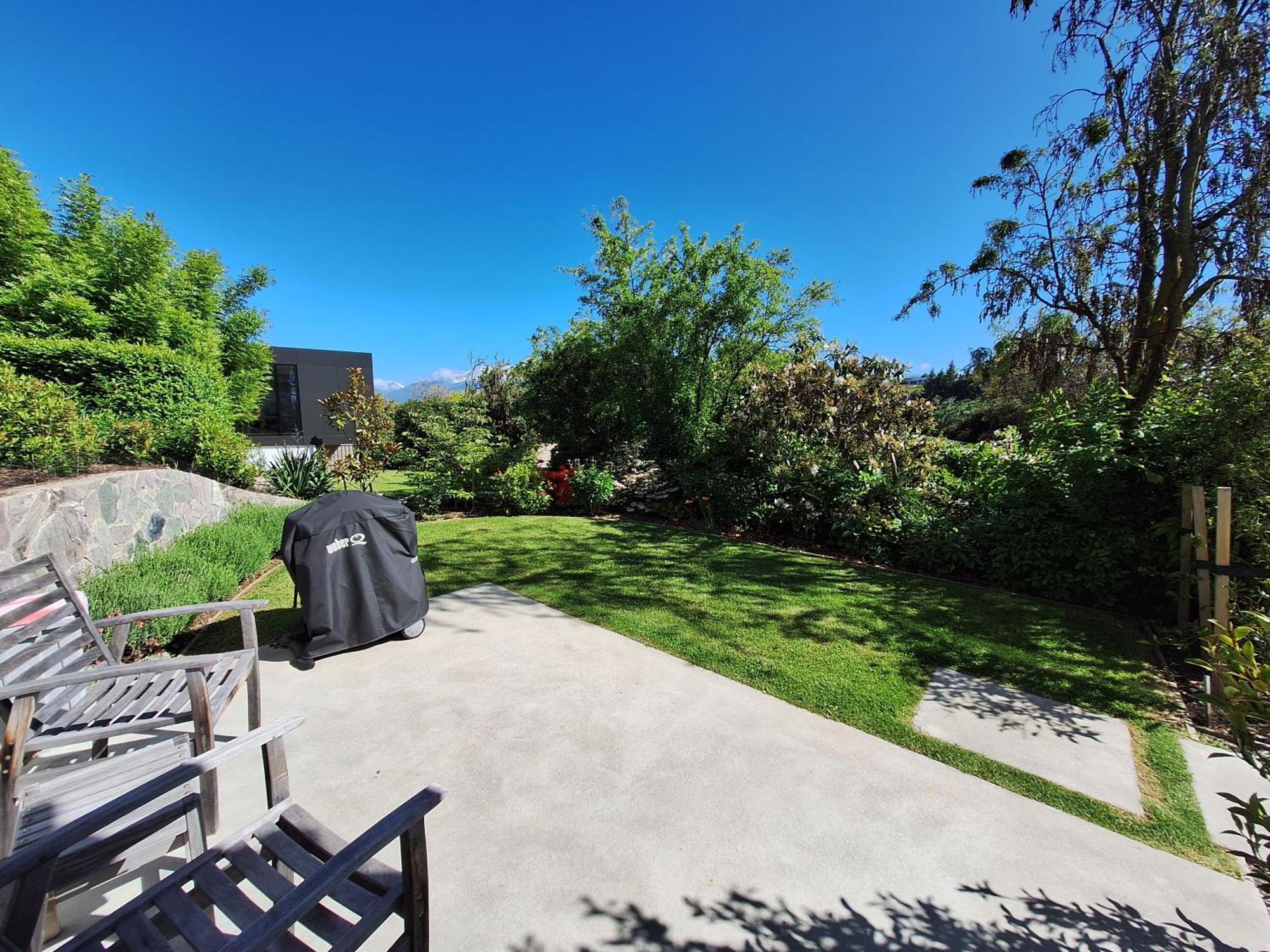 Kowhai Studio -Private Opposite Golf Course In Central 瓦纳卡 外观 照片